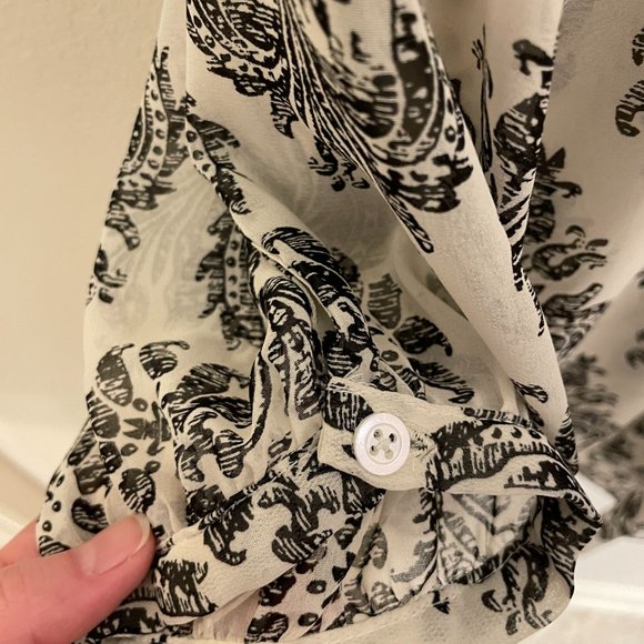 Black and White Sheer Peasant Blouse - Size L - Picture 3 of 4